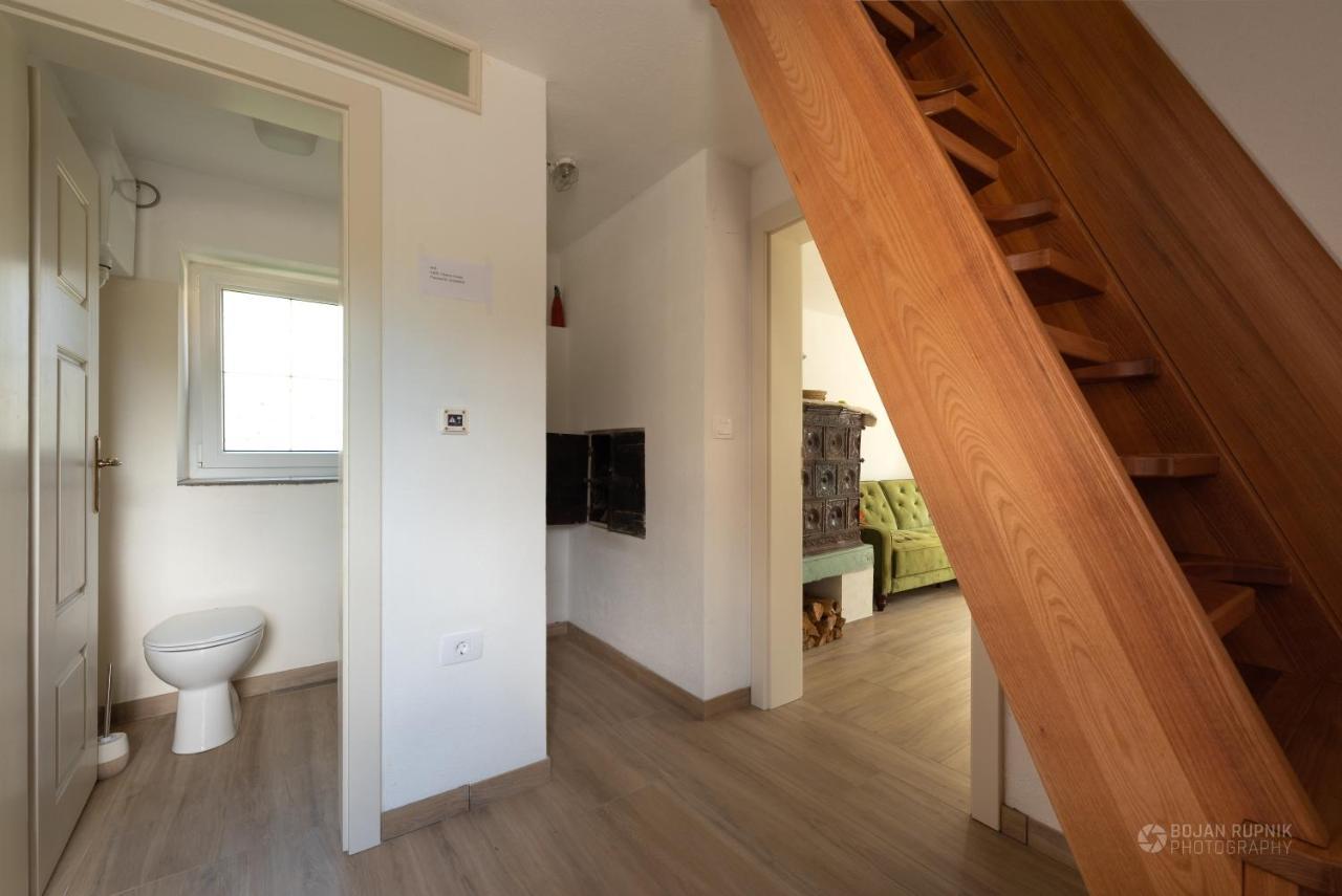 Cherry House - Cosy House - Ideal For Bear Watching, In The Neighborhood Of The Medieval Sneznik Castle Stari Trg pri Lozu Eksteriør billede